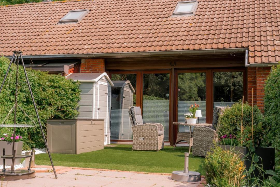 Kleines Ferienhaus Bei Greetsiel - Hunde Willkommen Krummhörn Dış mekan fotoğraf
